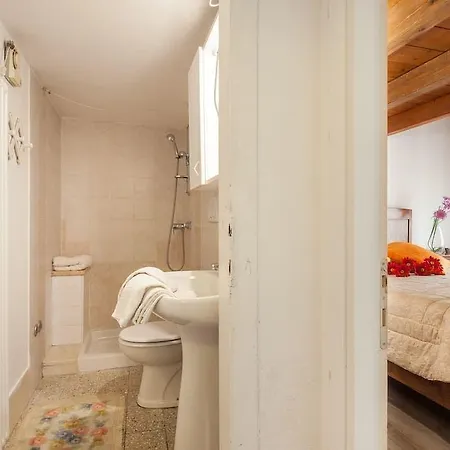 Bed & Breakfast Bb 3*